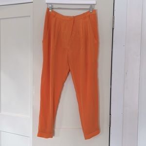 Boundary & Co. Pleated Silk Pants in Orange. Cuffed dress pant. Sz S. ECU.